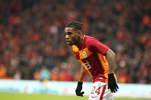 莎拉第一次 莎拉第一次